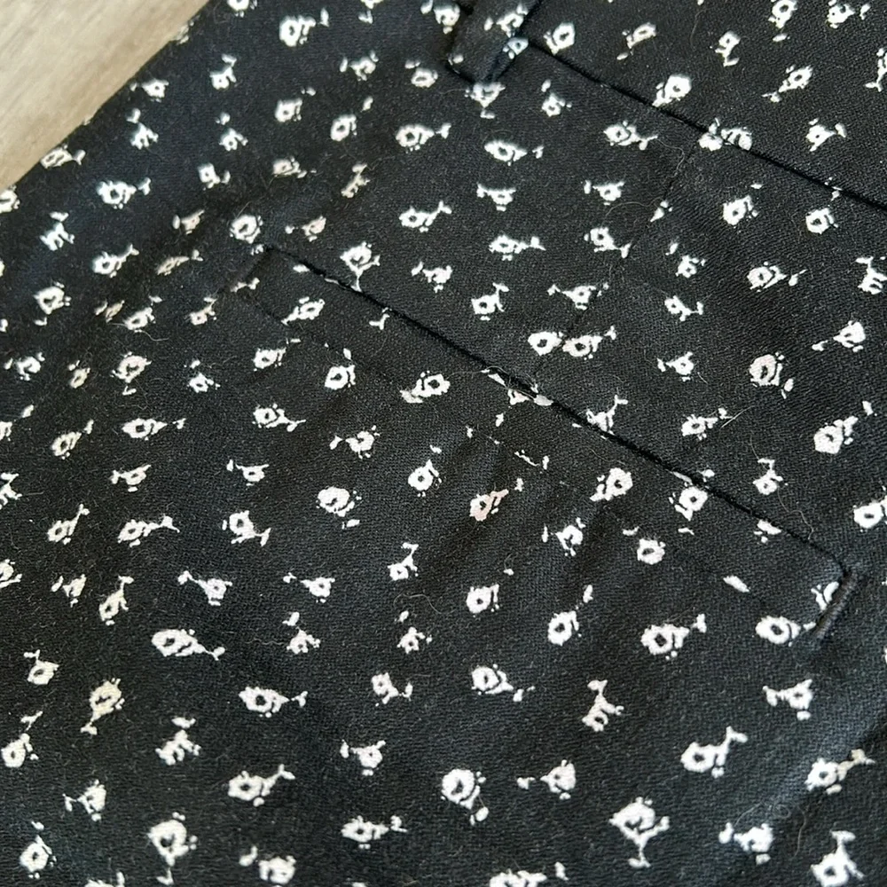 Loft Riviera Patterned Shorts - Picture 9 of 9